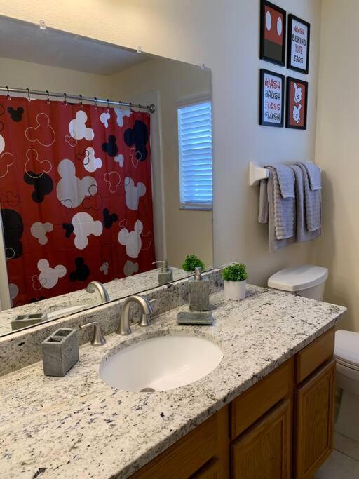 Minutes To Disney! Spacious Home W/ Private Pool, Themed Rooms! أورلاندو المظهر الخارجي الصورة